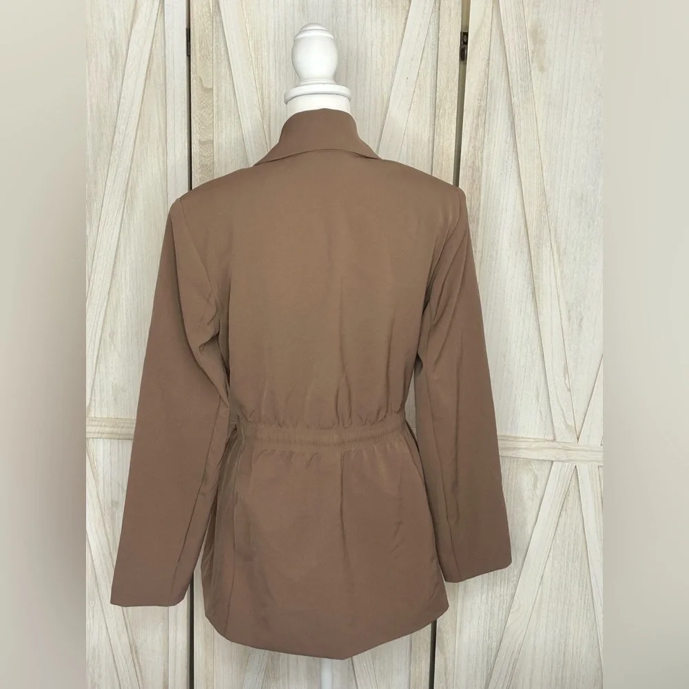 Athleta NWT Primatwill Rustic Biege Women's Blazer sz 14 office business casual - Picture 7 of 15